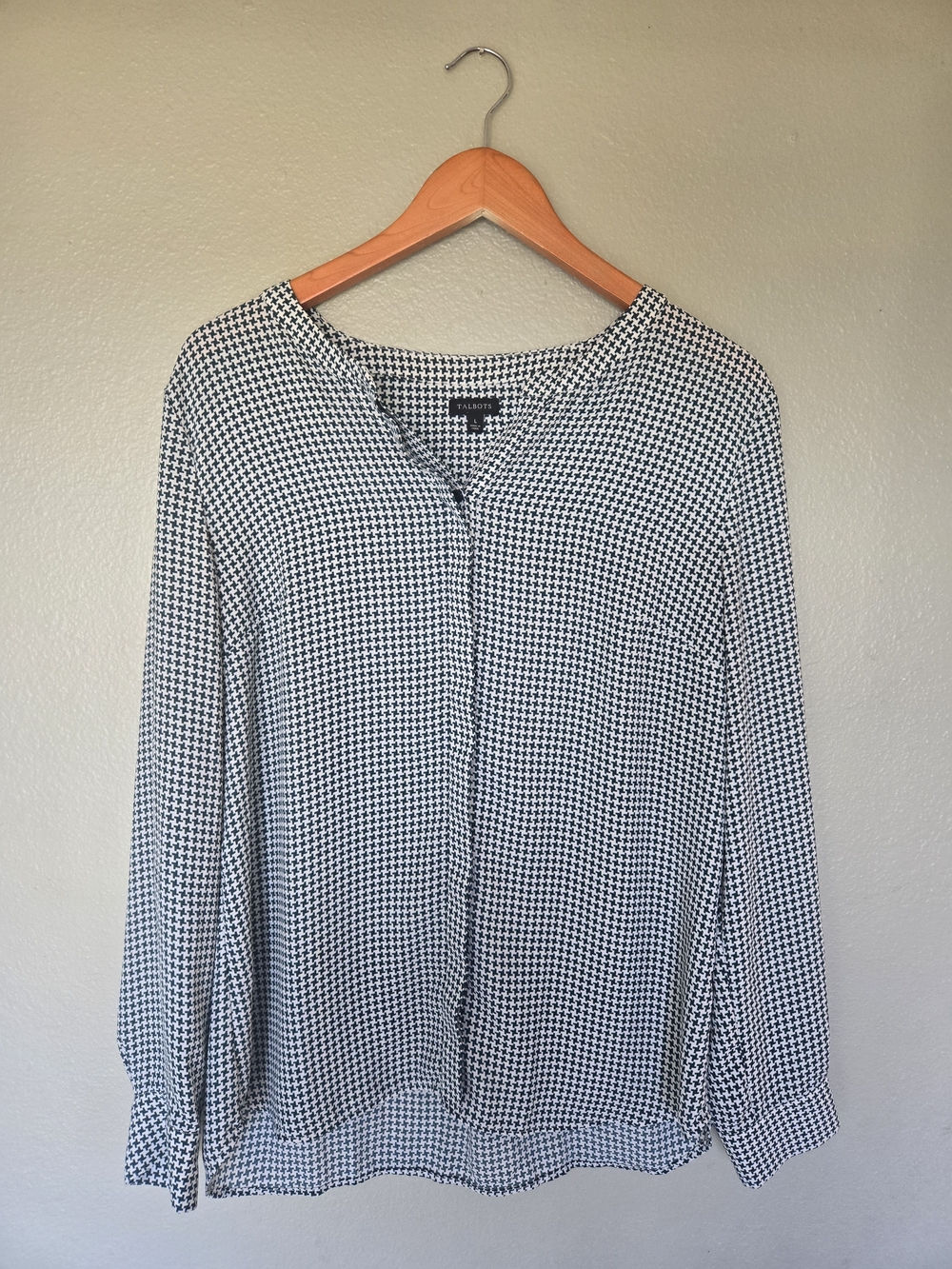 Talbots Houndstooth Long Sleeve Hidden Button Blouse, Career, Capsule, Office